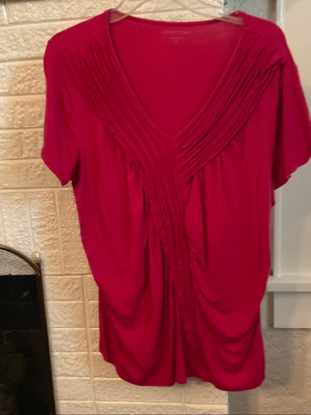 Coldwater Creek Fuchsia V-Neck Pleated Short-Sleeve Tunic